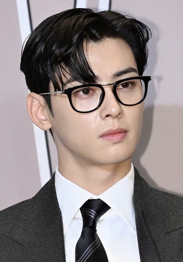eunwoo thumbnail
