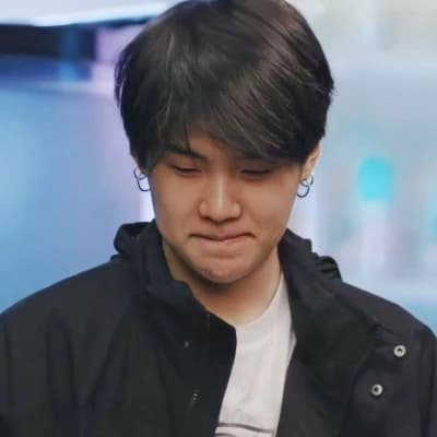 Min Yoongi thumbnail