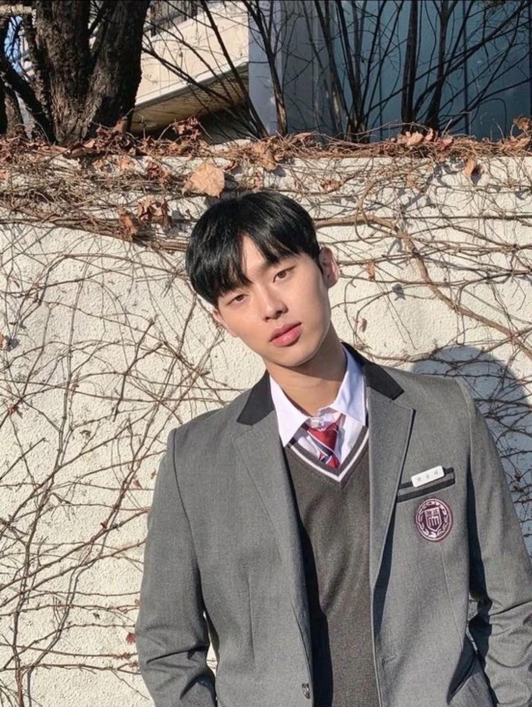 Choi hyun wook thumbnail
