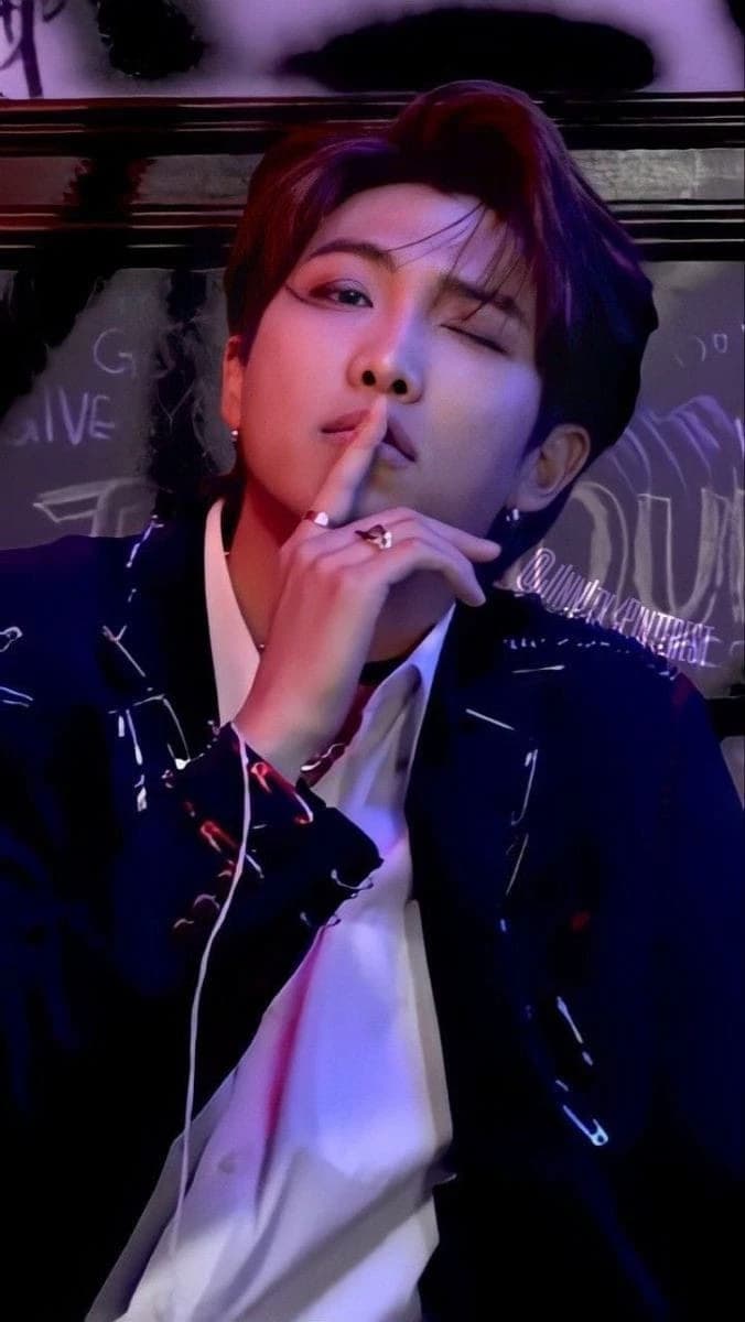 Kim Namjoon (RM) thumbnail