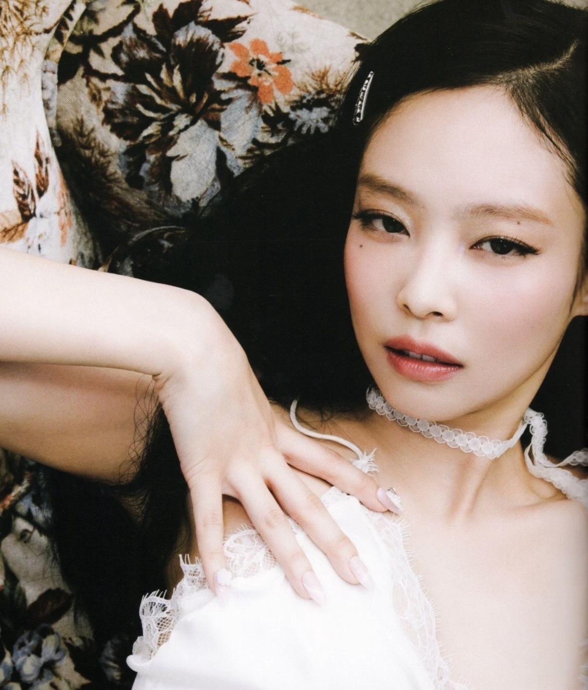 Jennie thumbnail