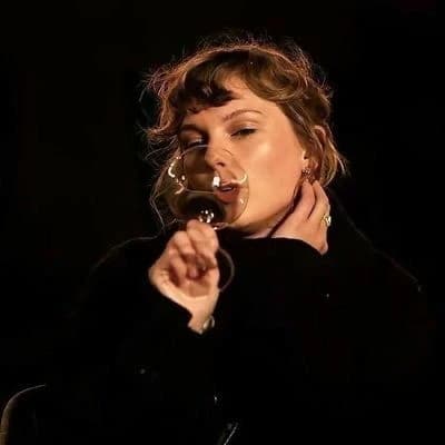 Taylor Alison Swift thumbnail