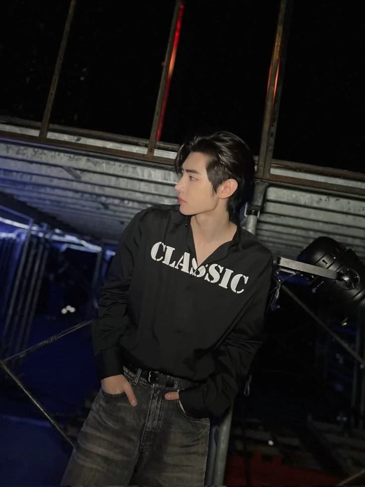 Park Sunghoon. thumbnail