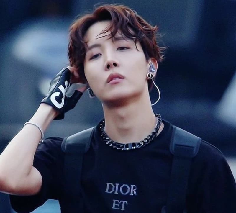 Hoseok thumbnail