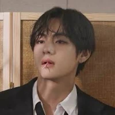 Kim taehung thumbnail