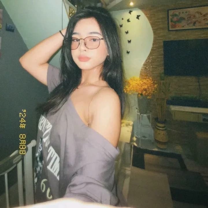 Andrea thumbnail