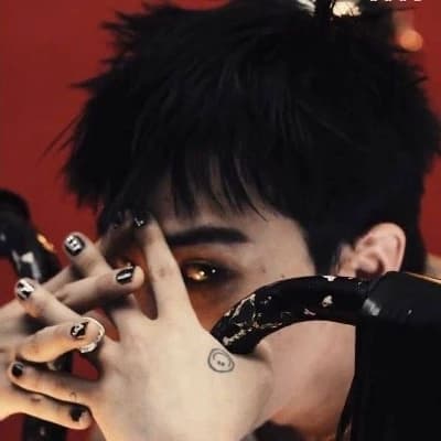 ♡G-Dragon♡ thumbnail