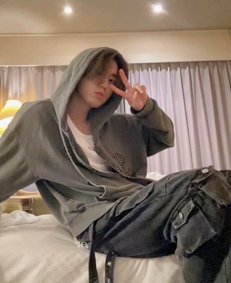 Han Jisung thumbnail