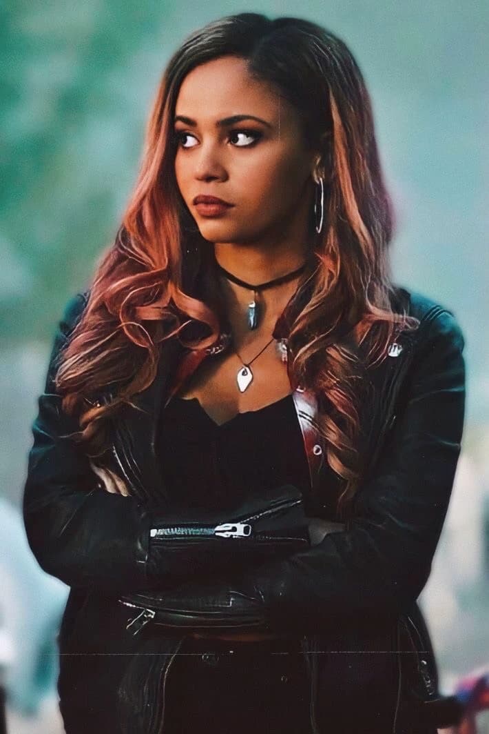 Toni Topaz thumbnail