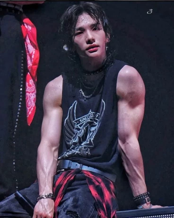 Hyunjin thumbnail