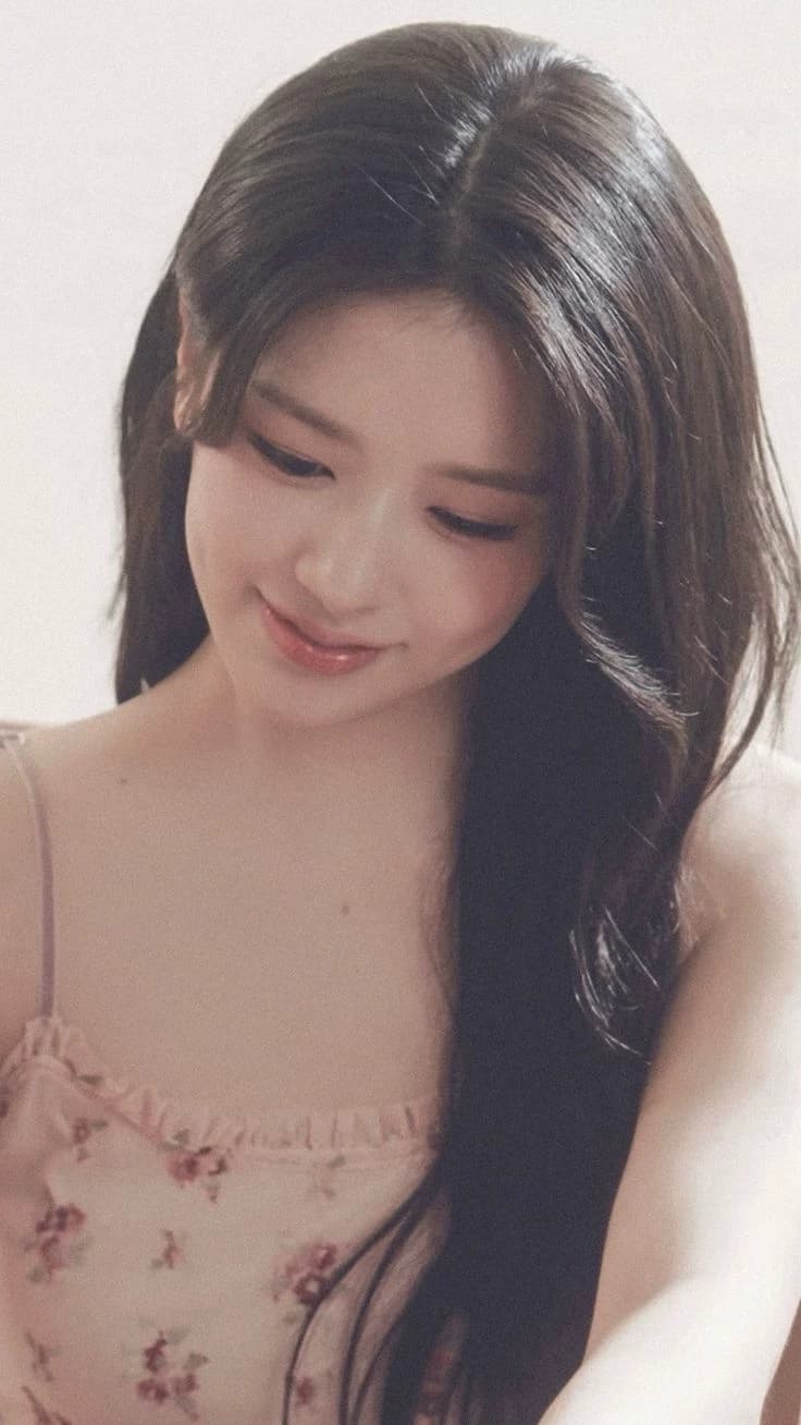 An Yujin thumbnail