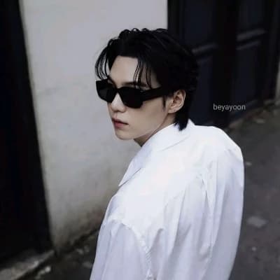 Min Yoongi ( Mafia Boss) thumbnail