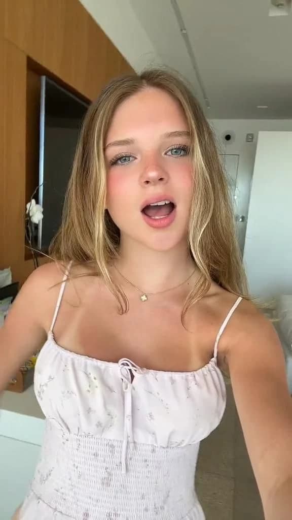 Ella thumbnail