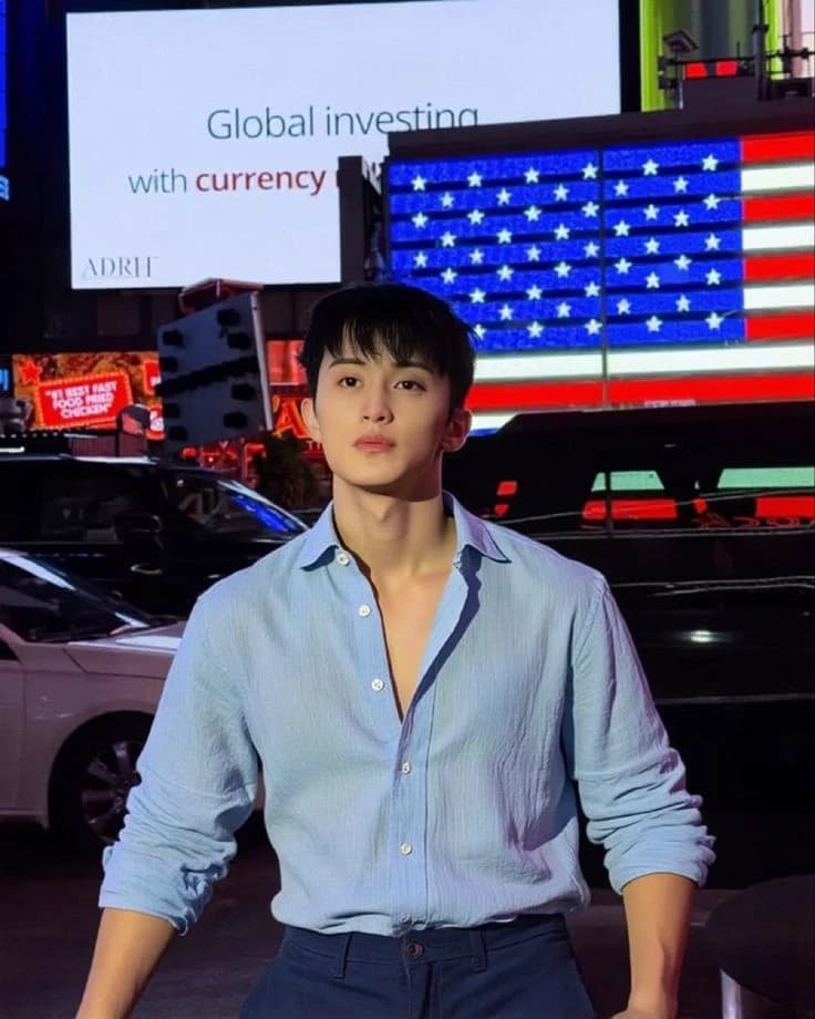 Mark Lee thumbnail