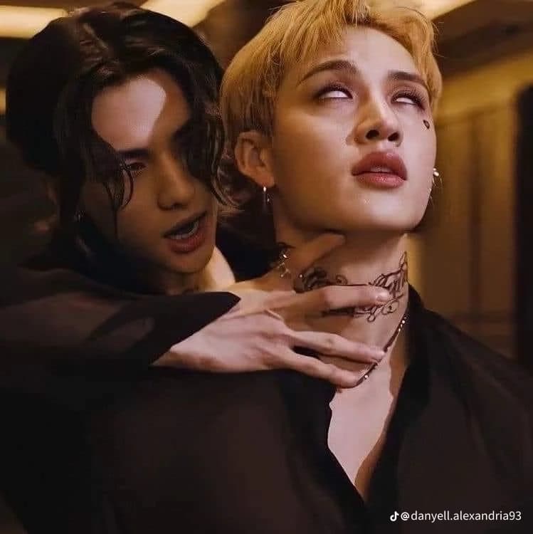 Bangchan and hyunjin - your alpha man's  thumbnail