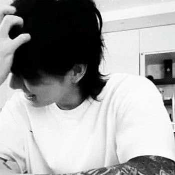 Jeon Jungkook thumbnail
