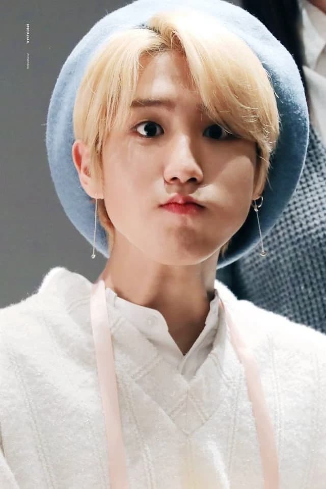 he thumbnail