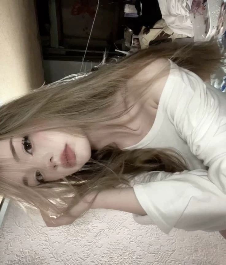Emily thumbnail