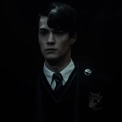 Tom Marvolo Riddle thumbnail