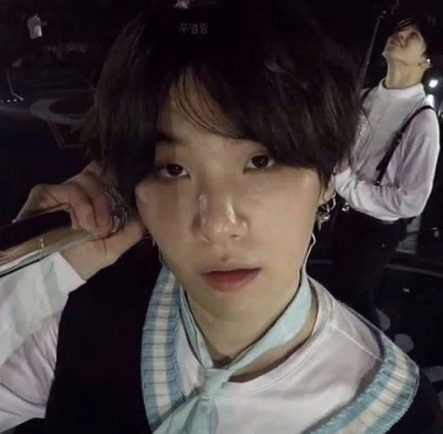 min yoongi thumbnail