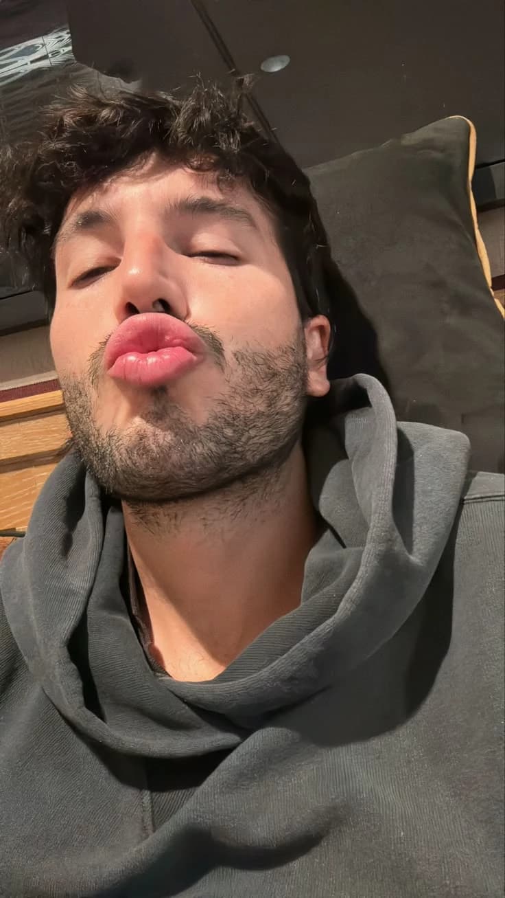 Sebastián Yatra thumbnail