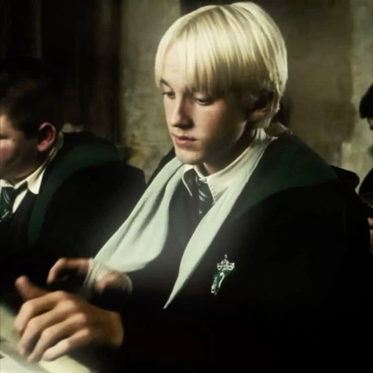 Draco Malfoy thumbnail