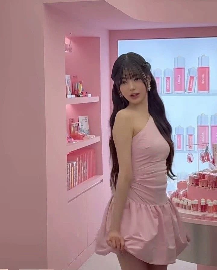 Jang Wonyoung thumbnail