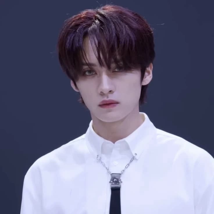 Lee know thumbnail