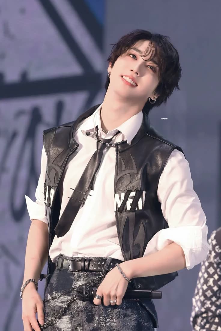 Han Jisung thumbnail