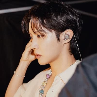 Jung Hoseok (J-Hope) thumbnail