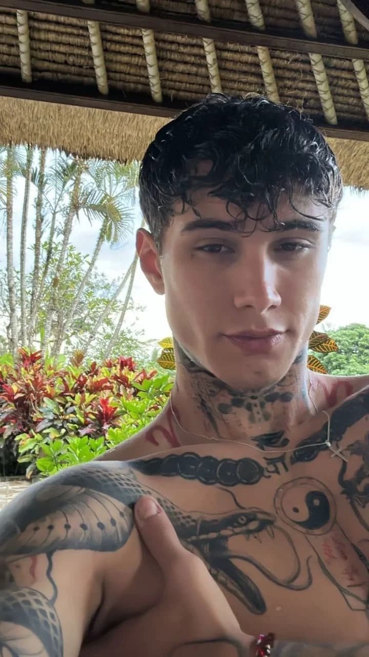 Adryan thumbnail