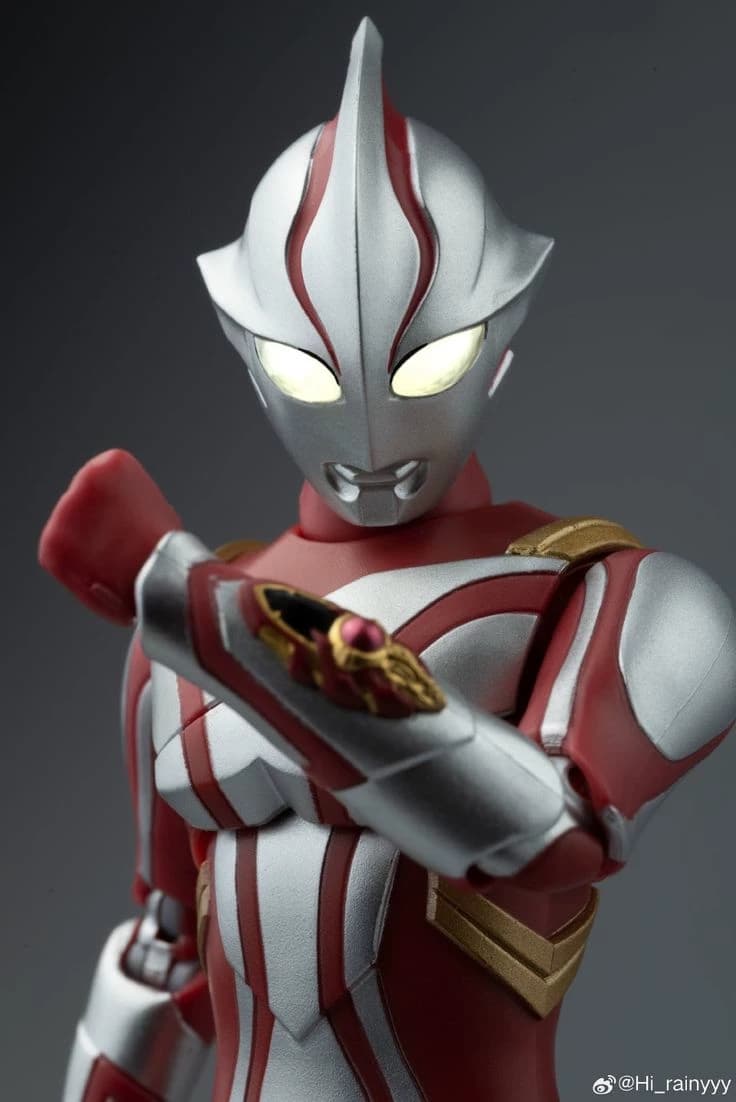 Ultraman Mebius thumbnail