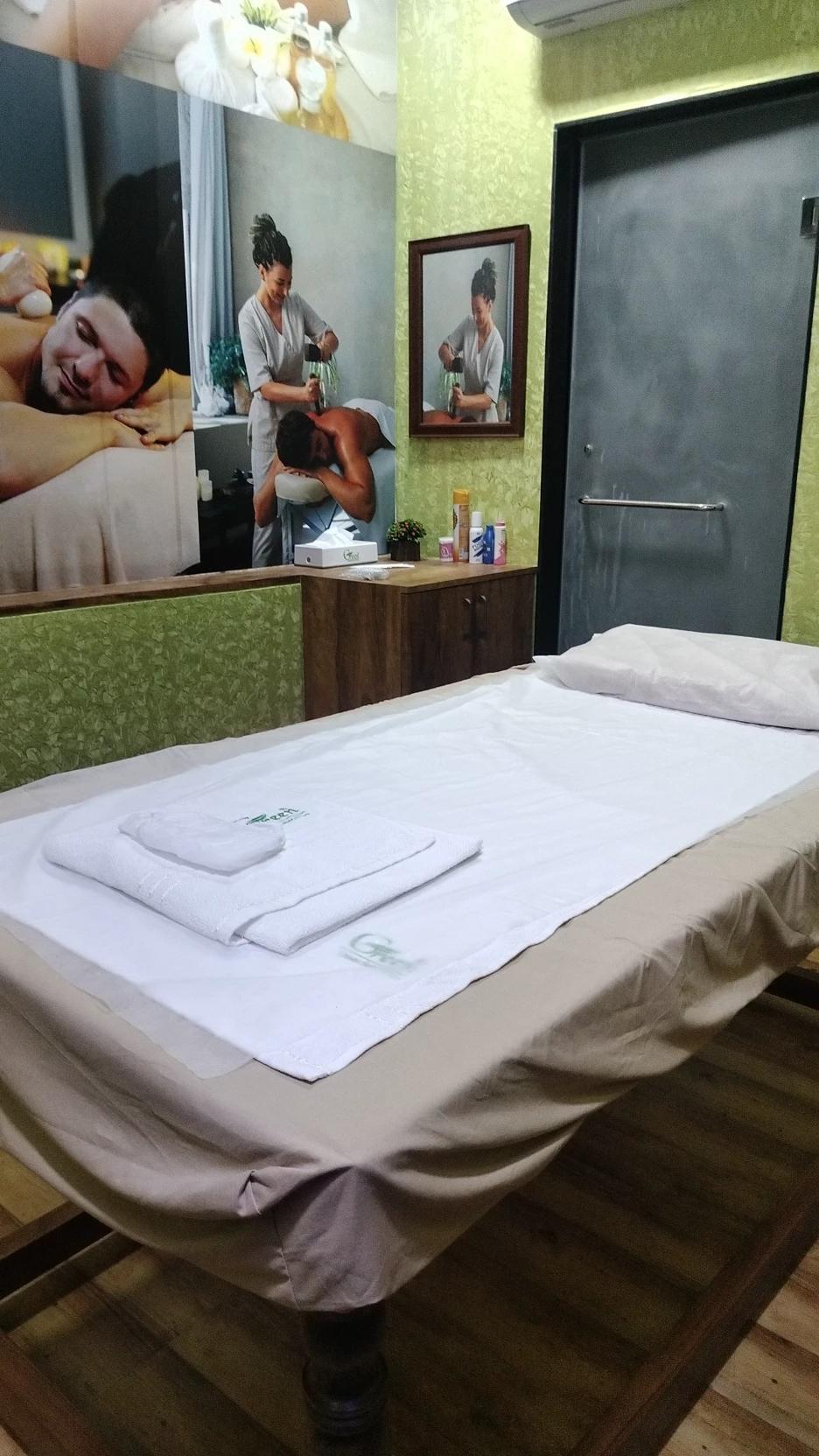 Massage parlour thumbnail