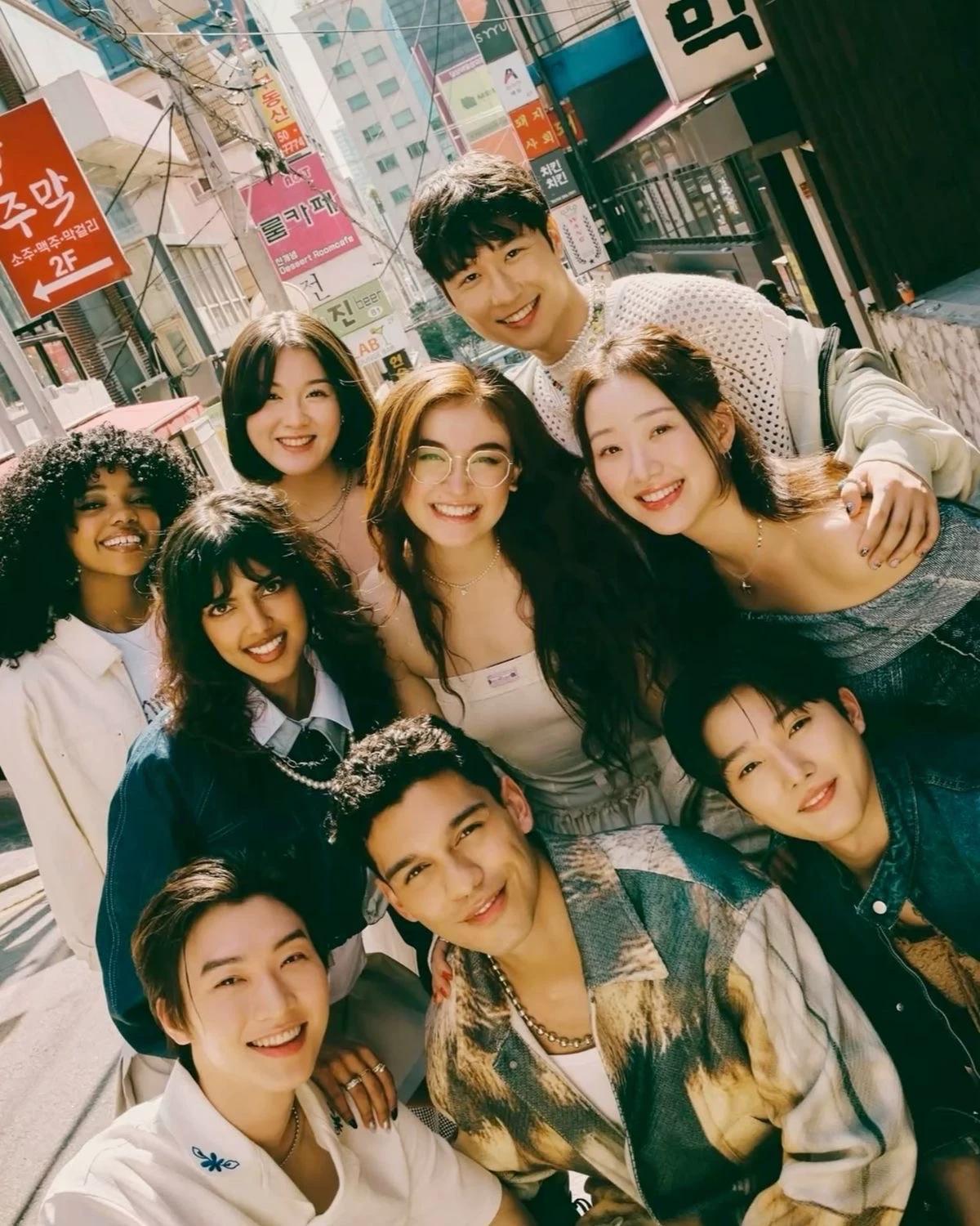 XO Kitty (Peter’s Brother/Sister Attending KISS) thumbnail