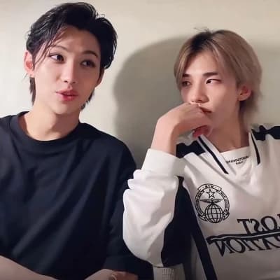 Hwang Hyunjin thumbnail