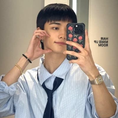 Hyunjin- (your brother's friend) thumbnail