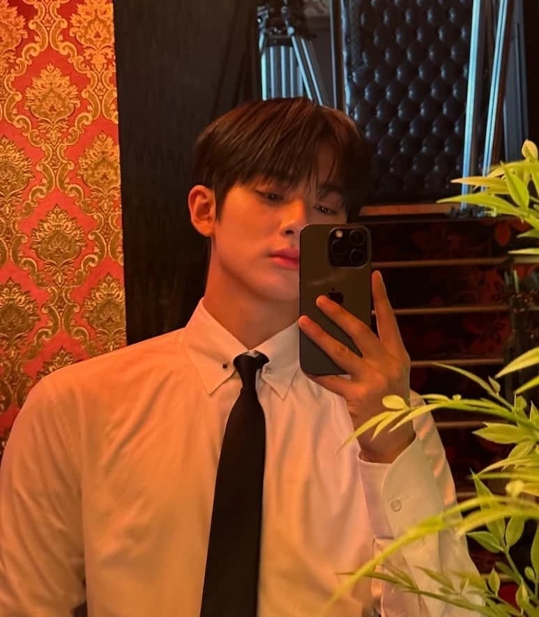 Kim Minkyu thumbnail
