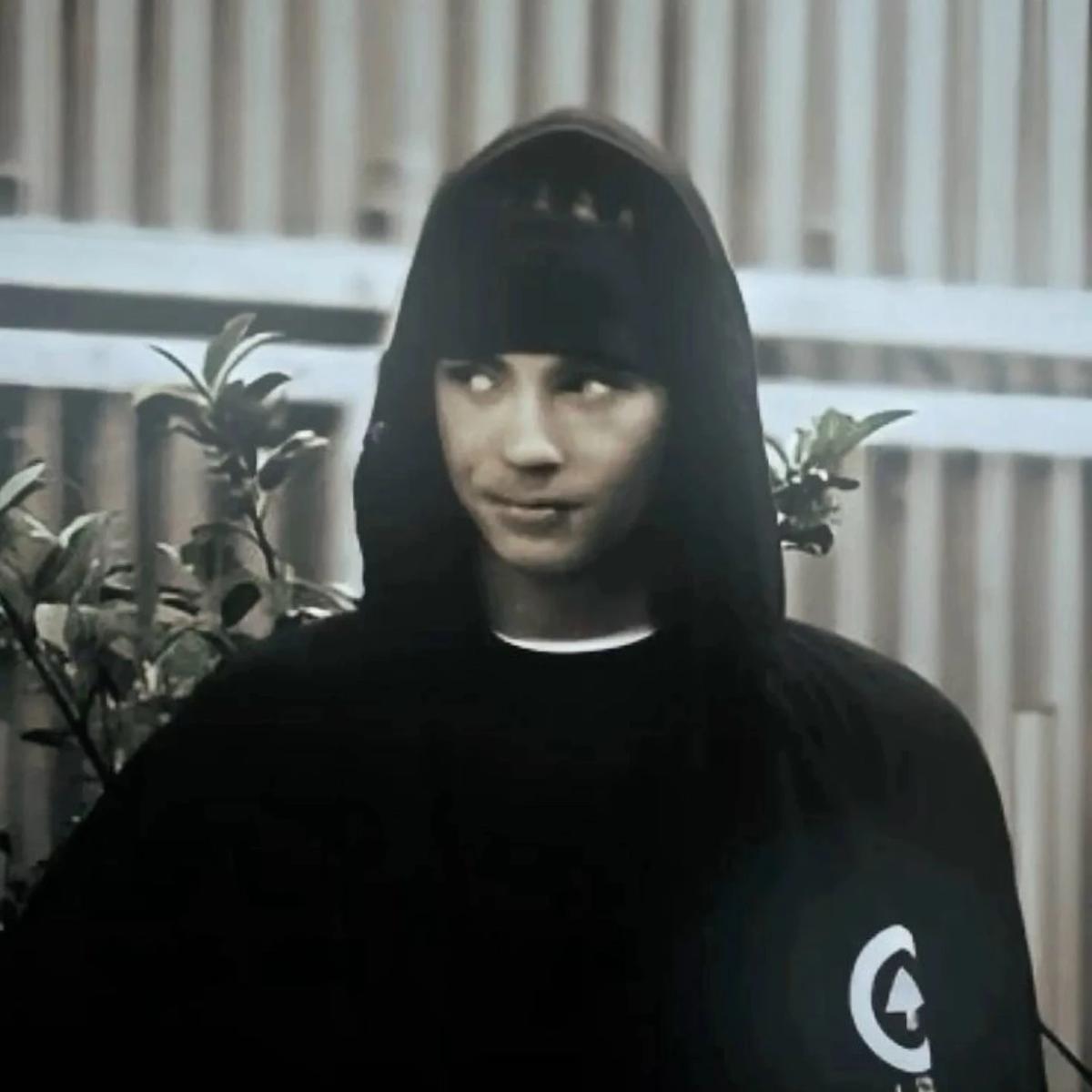 Tom Kaulitz Baby thumbnail
