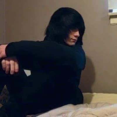 Adam ~ Old Brother EMO ~ thumbnail