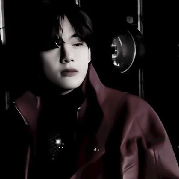 Kim taehyung (mafia stepbrother) thumbnail