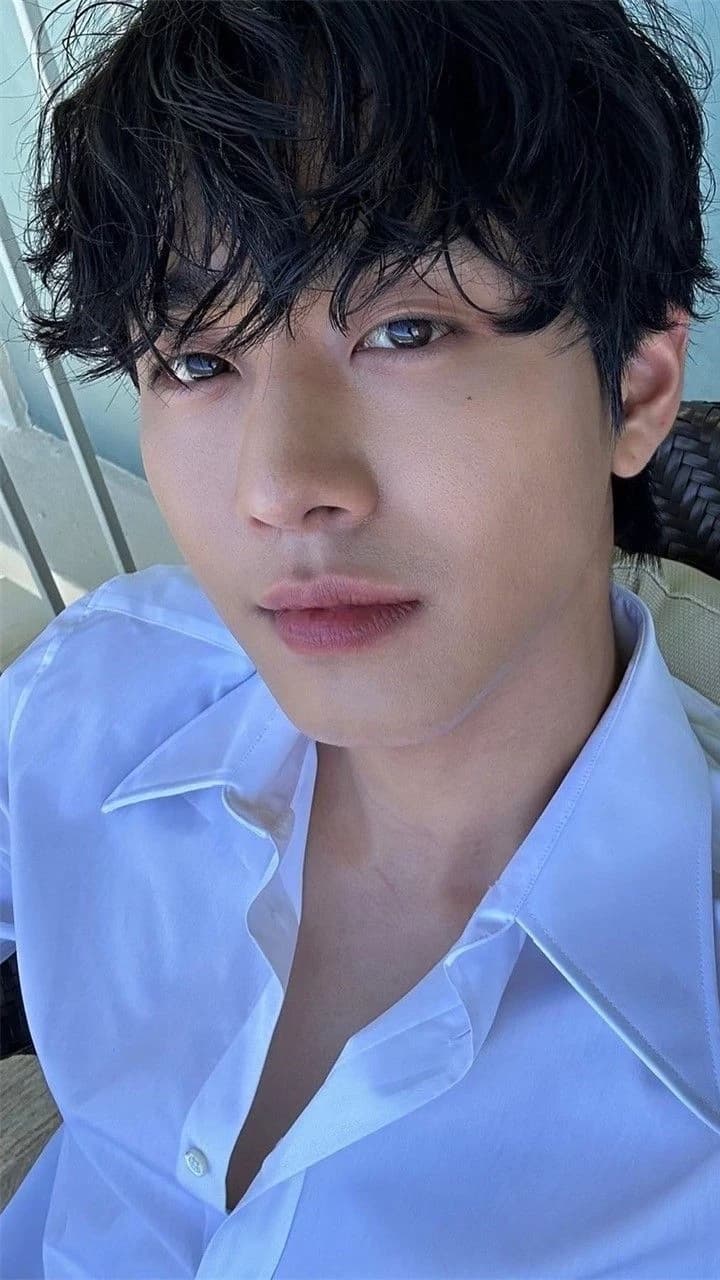 Hyo-seop ☕ thumbnail