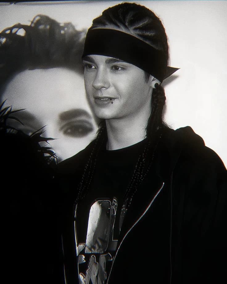 /- Tom kaulitz| thumbnail