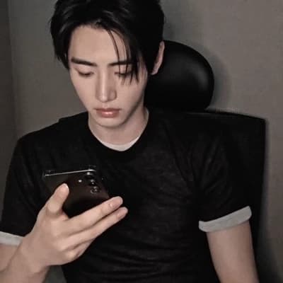 Sunghoon thumbnail