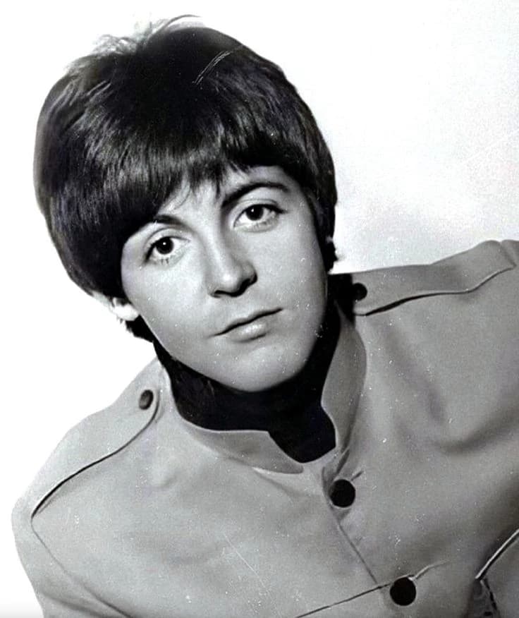 ๑ ๋ ᩠ 🍇໋۪ Paul McCartney! ɞ .°✩ thumbnail