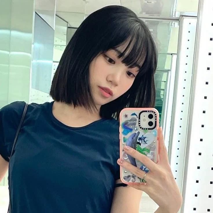 Kim Chaewon thumbnail