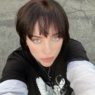 Billie Eilish<3 thumbnail