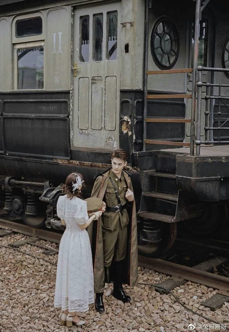 love in the midst of war thumbnail