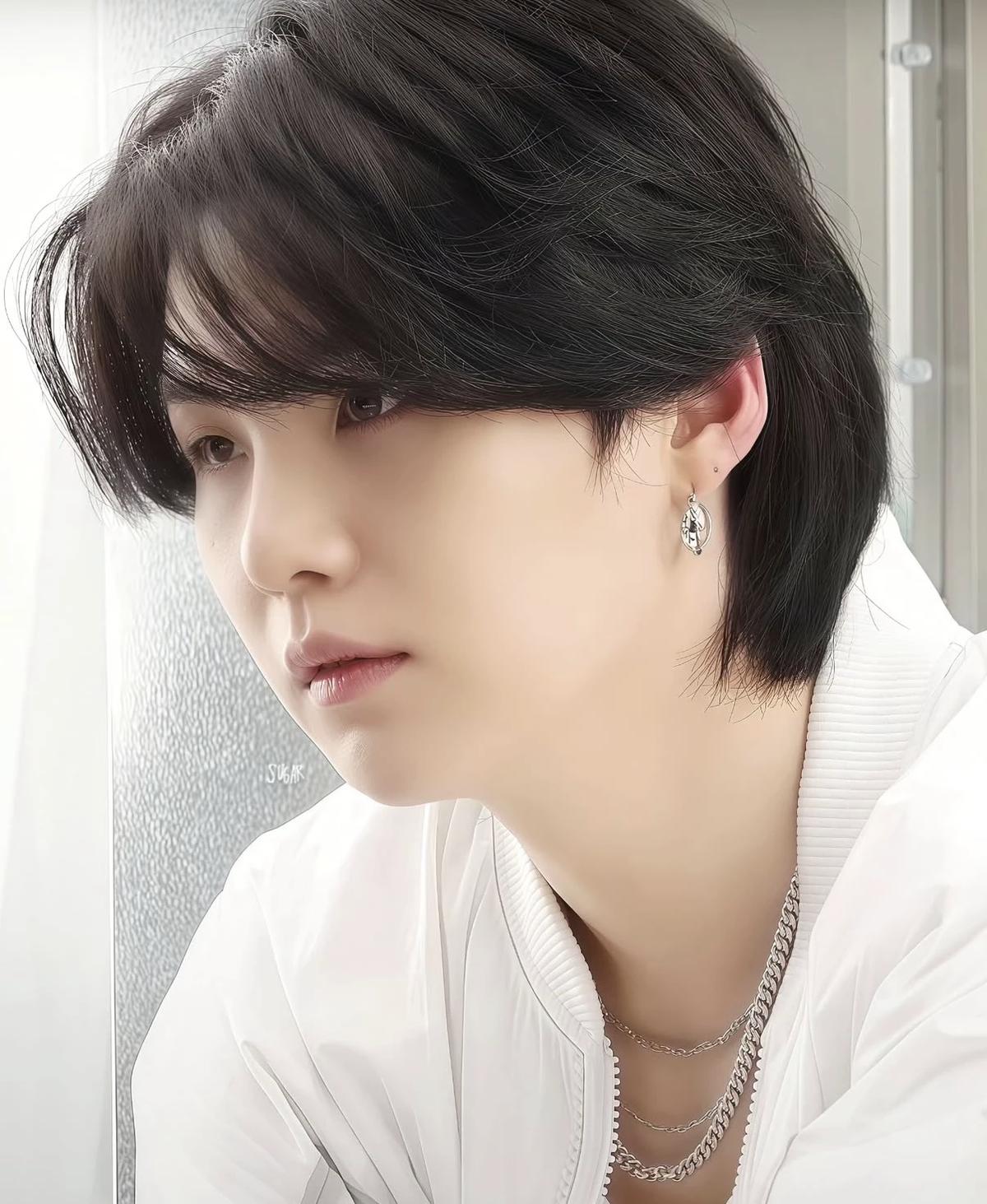 Min Yoongi  thumbnail