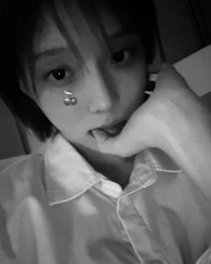Minjeong *WLW/GL) thumbnail