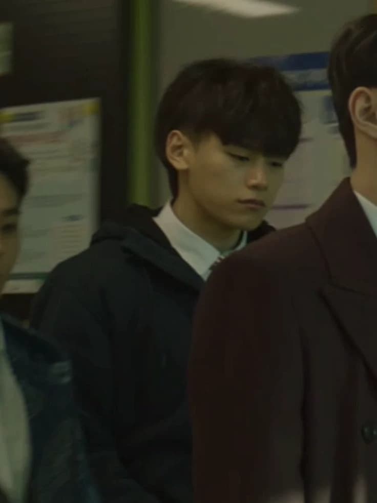 Lee moongi thumbnail